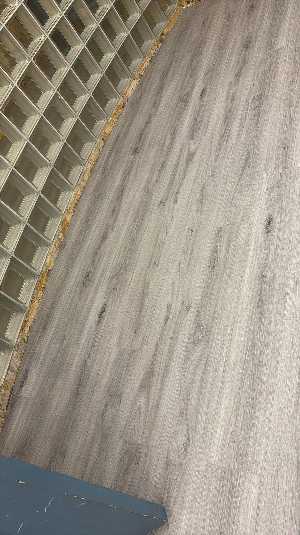 Kitchen cabinet installation