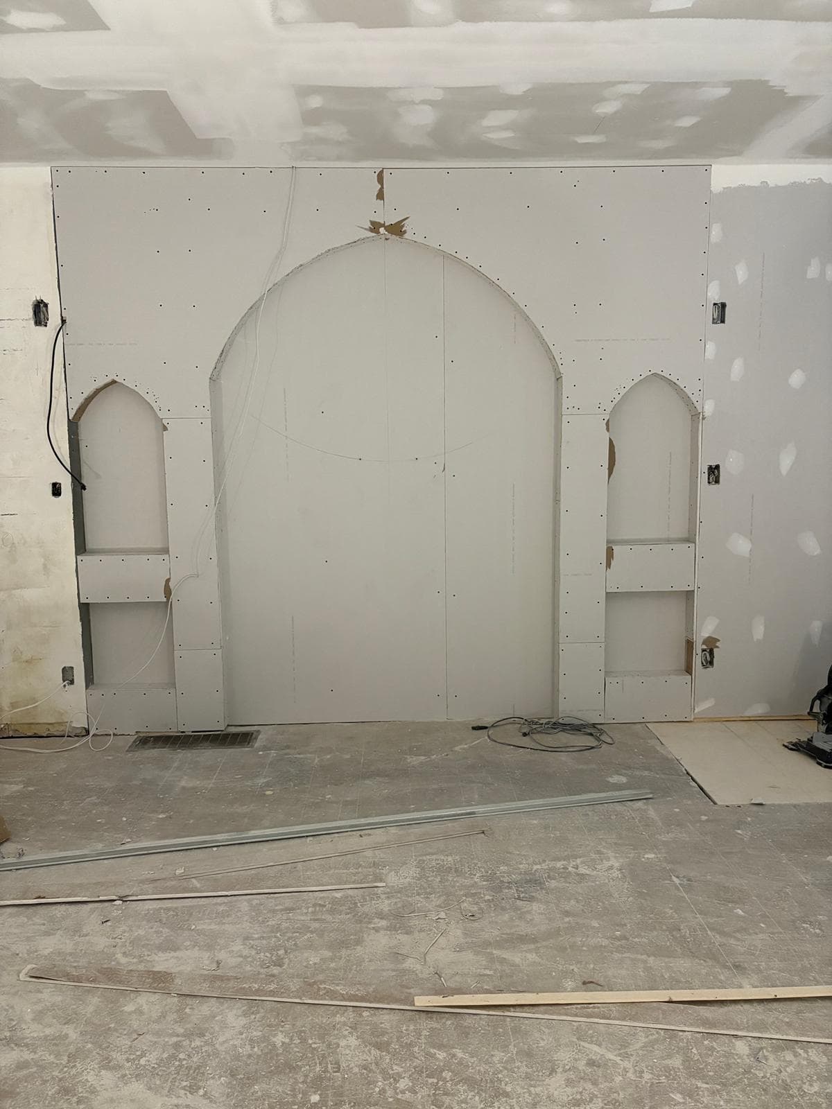 Drywall repair and finishing